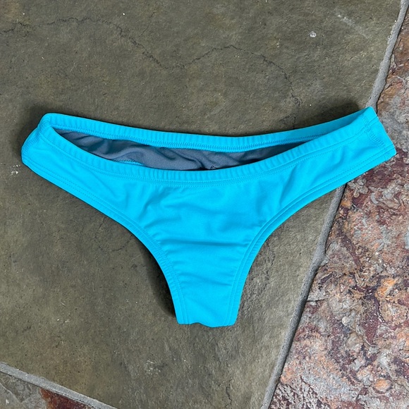 Jolyn Clothing Other - Jolyn “Duke” bottoms in turquoise